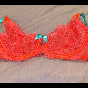Victoria’s Secret lace balconette bra